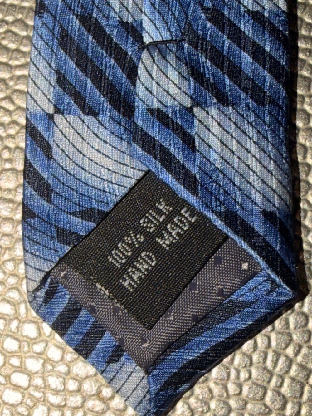 Enrico Capucci Blue Geometric Silk Tie - Picture 7 of 7